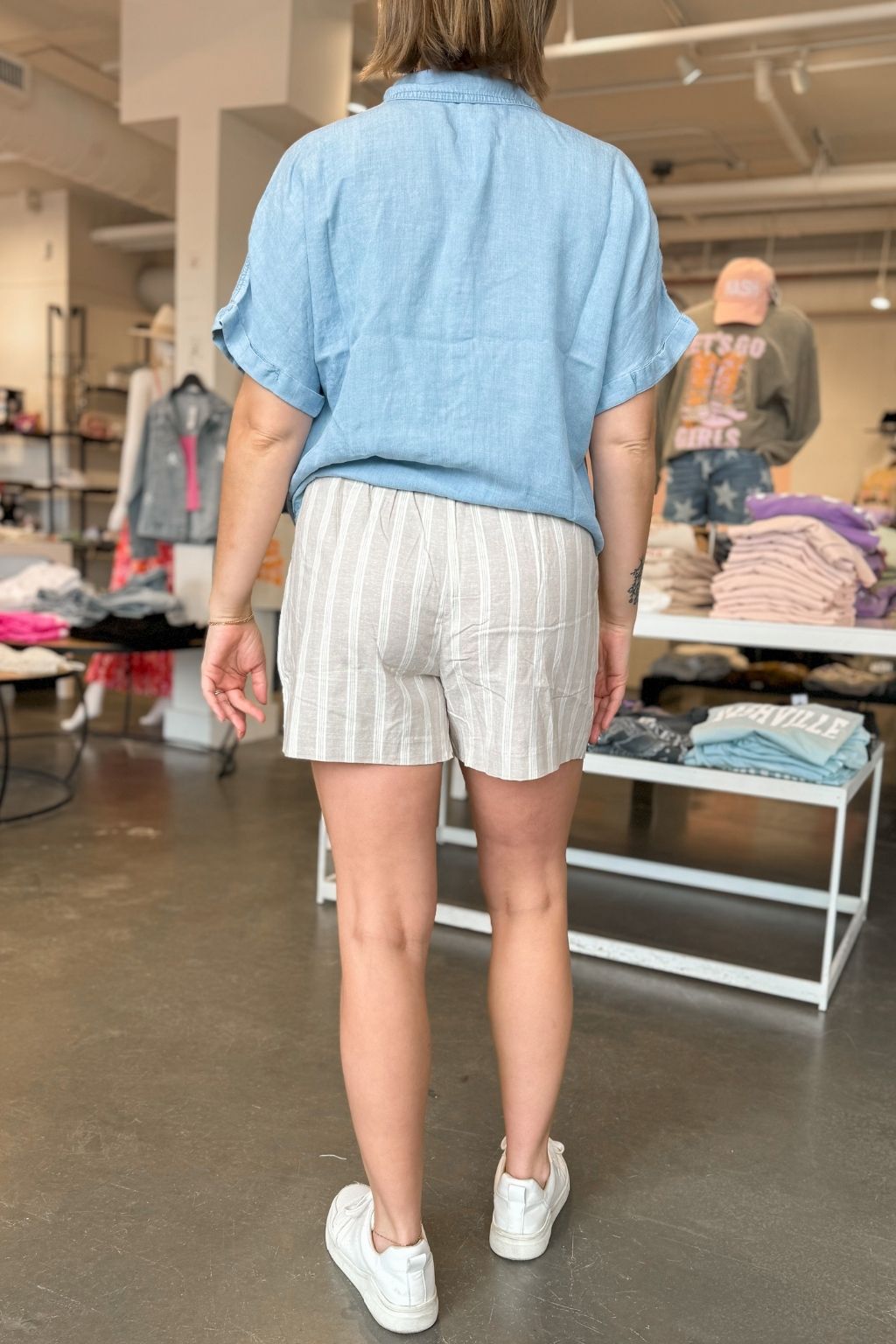 Stripe Pleated Linen Shorts