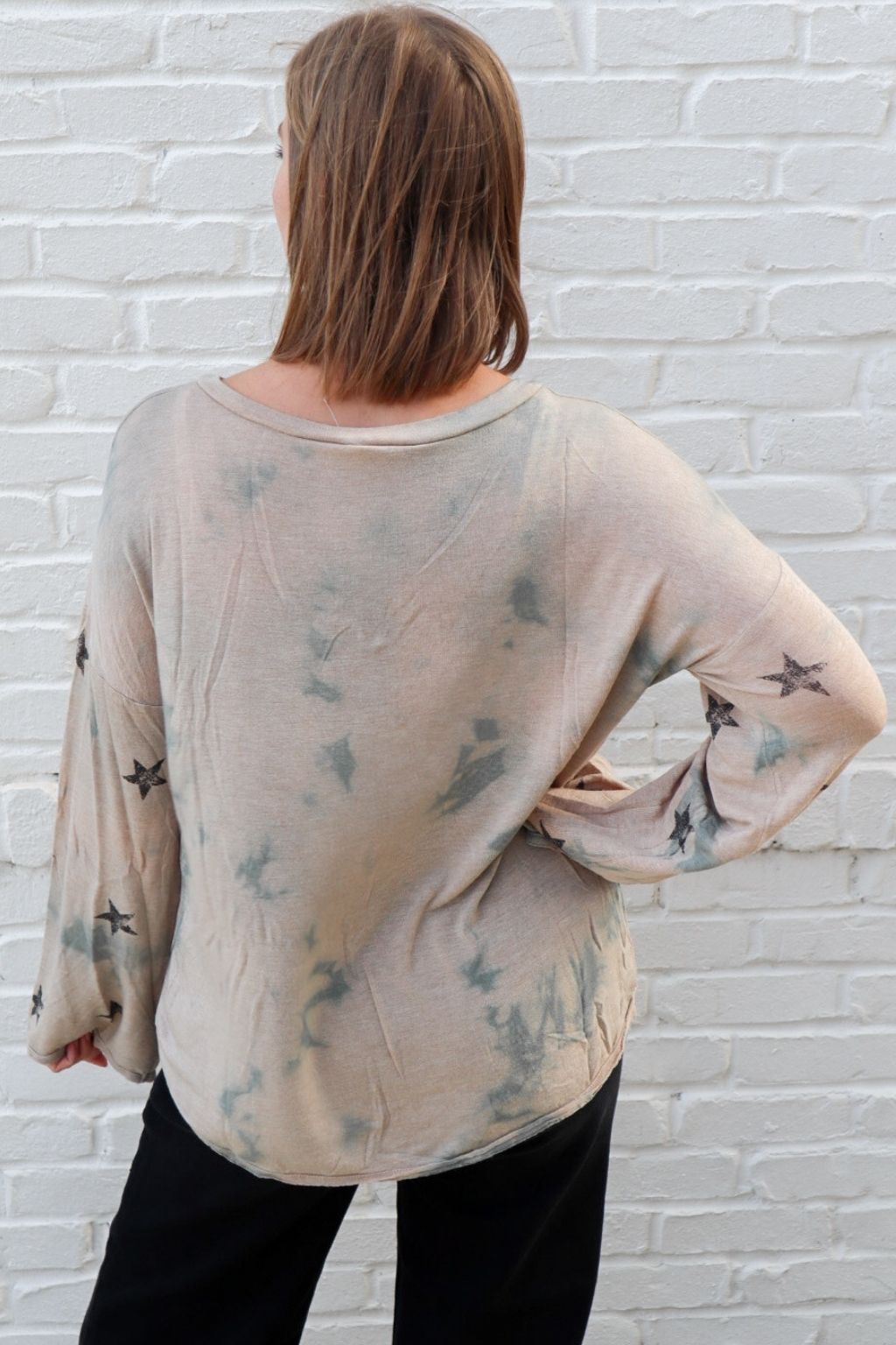 Star Detail Long Sleeve Knit Top