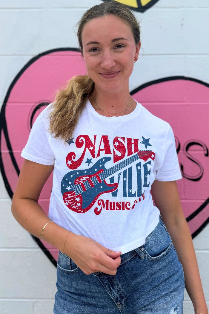 nashville music city usa red white and blue crop graphic t-shirt
