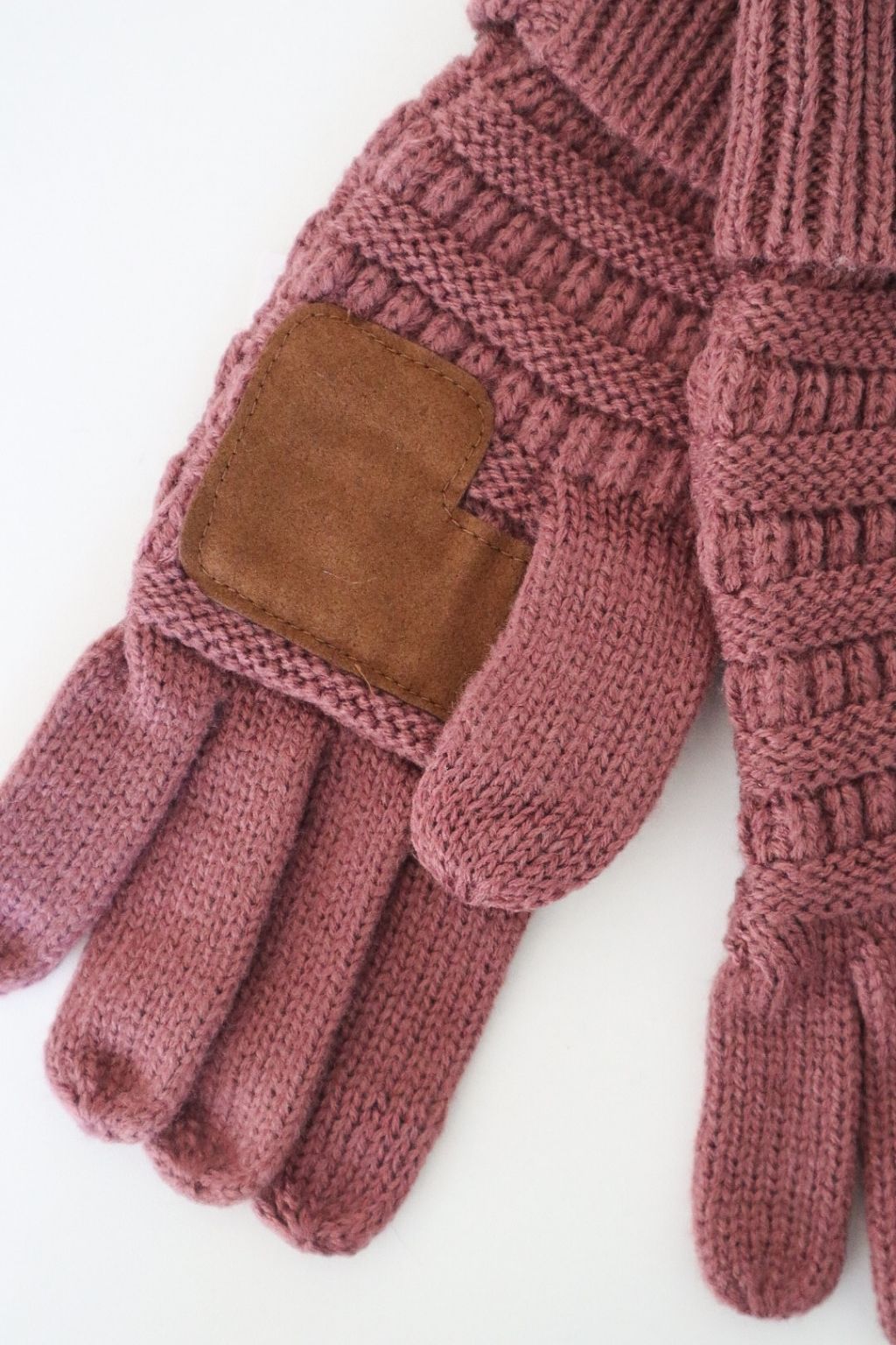 CC Cable Knit Gloves Coco Berry