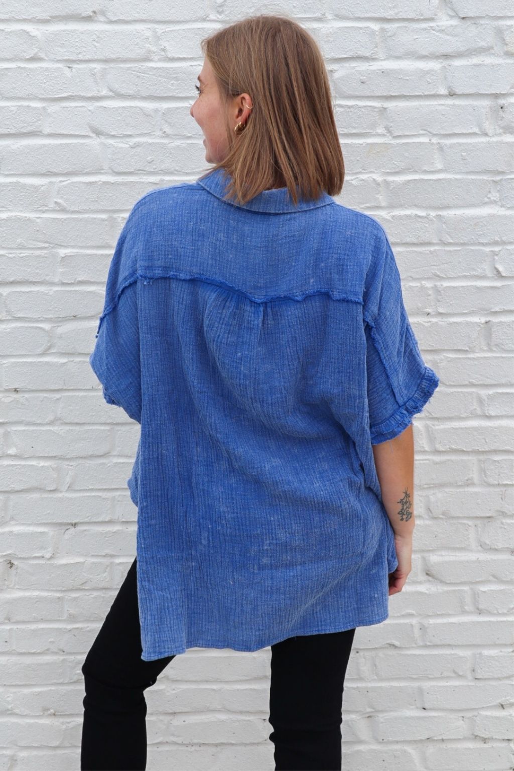 Mineral Wash Gauze Fray Top Blue