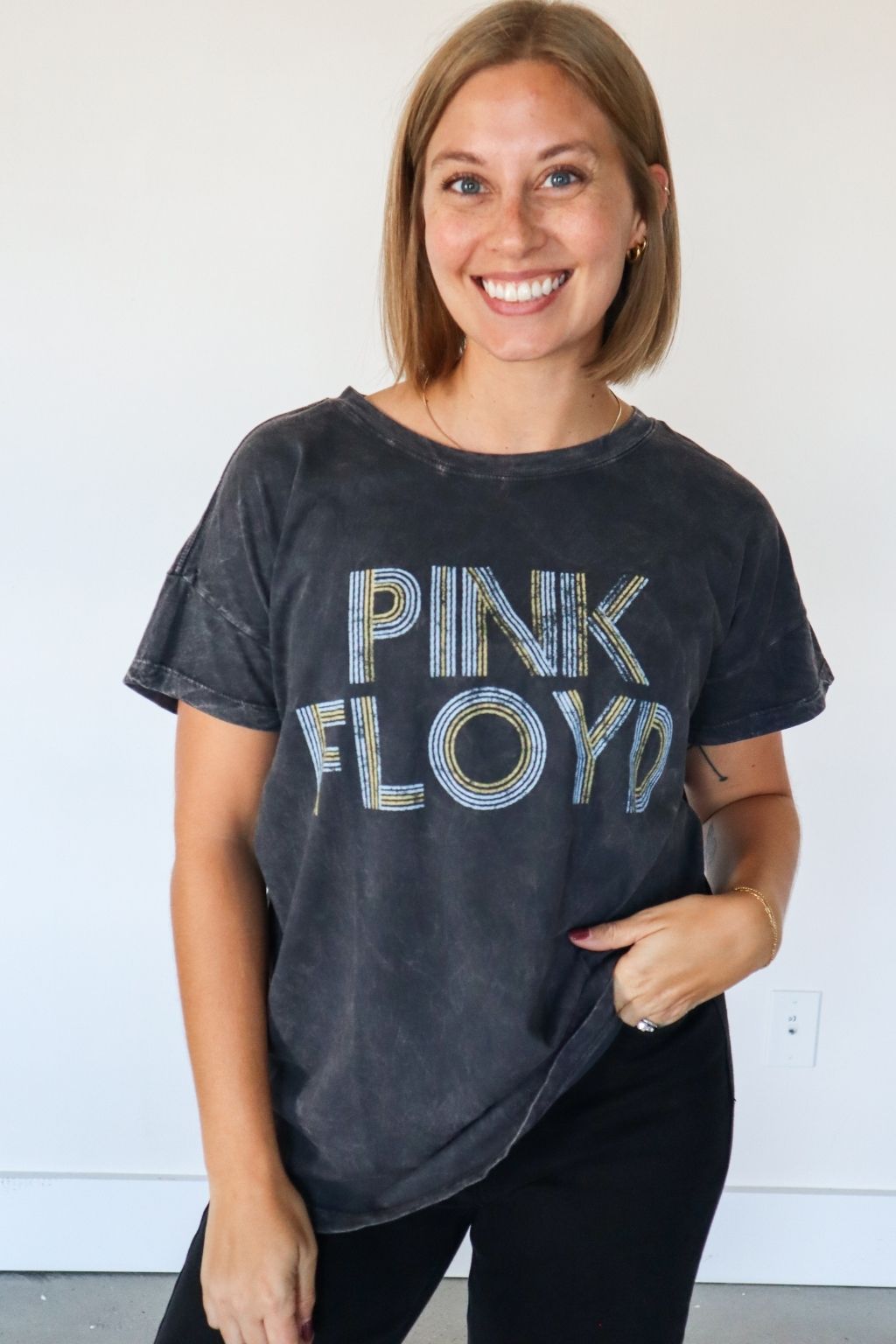 Pink Floyd Logo Graphic T-Shirt